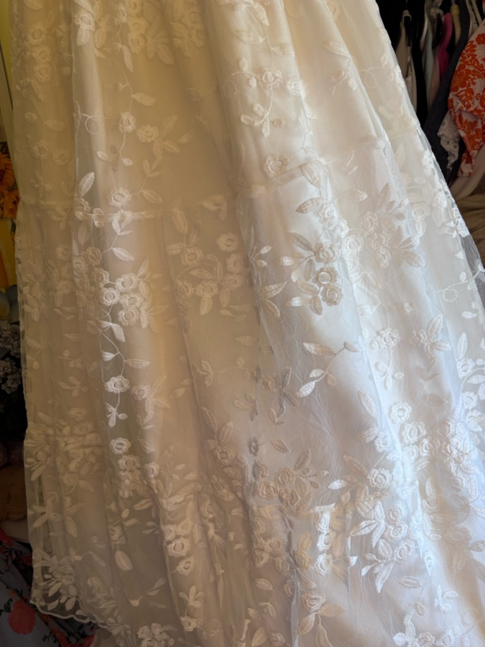 Simplee White Floral Lace Maxi Dress